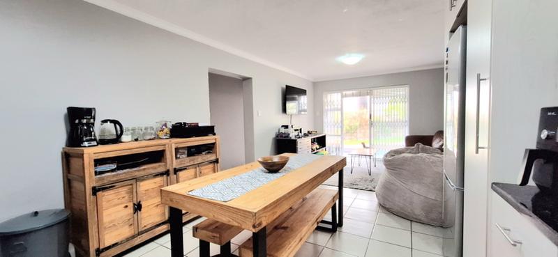 2 Bedroom Property for Sale in Island View Western Cape
